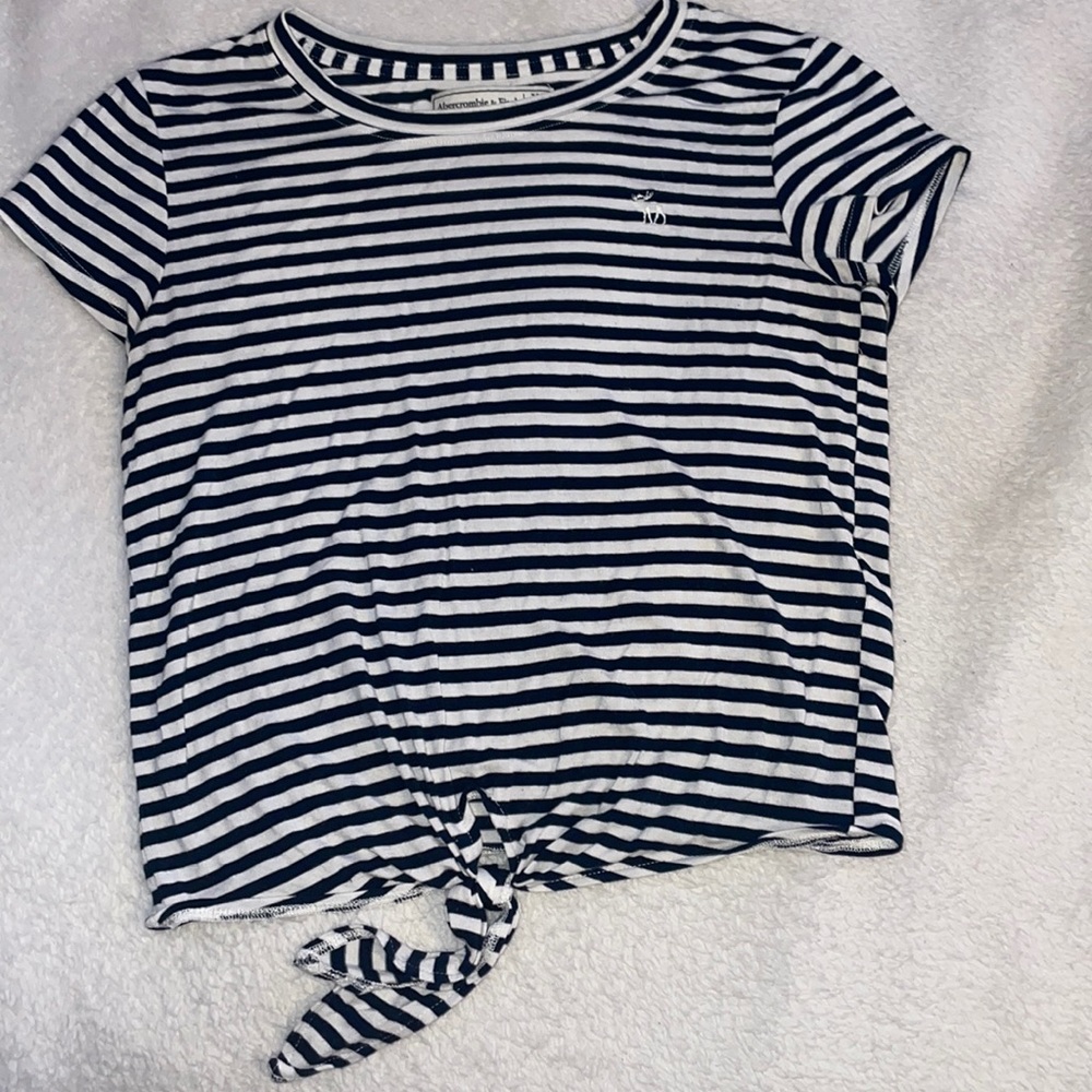 Abercrombie & Fitch size XS black and white striped knot shirt.